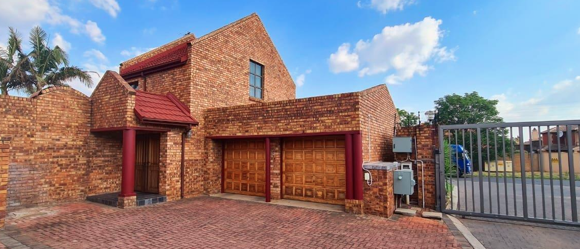 Stunning Family Home in a Secure Estate.