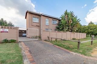 6 Bedroom House for Sale in Reigerpark