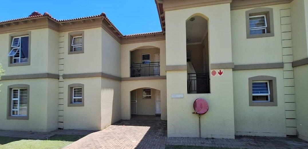 Secure Ground Floor Unit with Private Garden in Boomed Area in Morehill